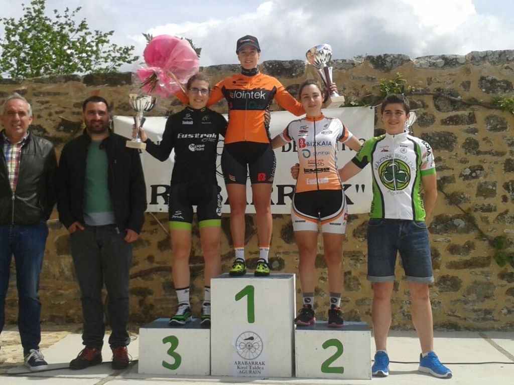El Pelotón Alicia González se sube al podio en Ozaeta