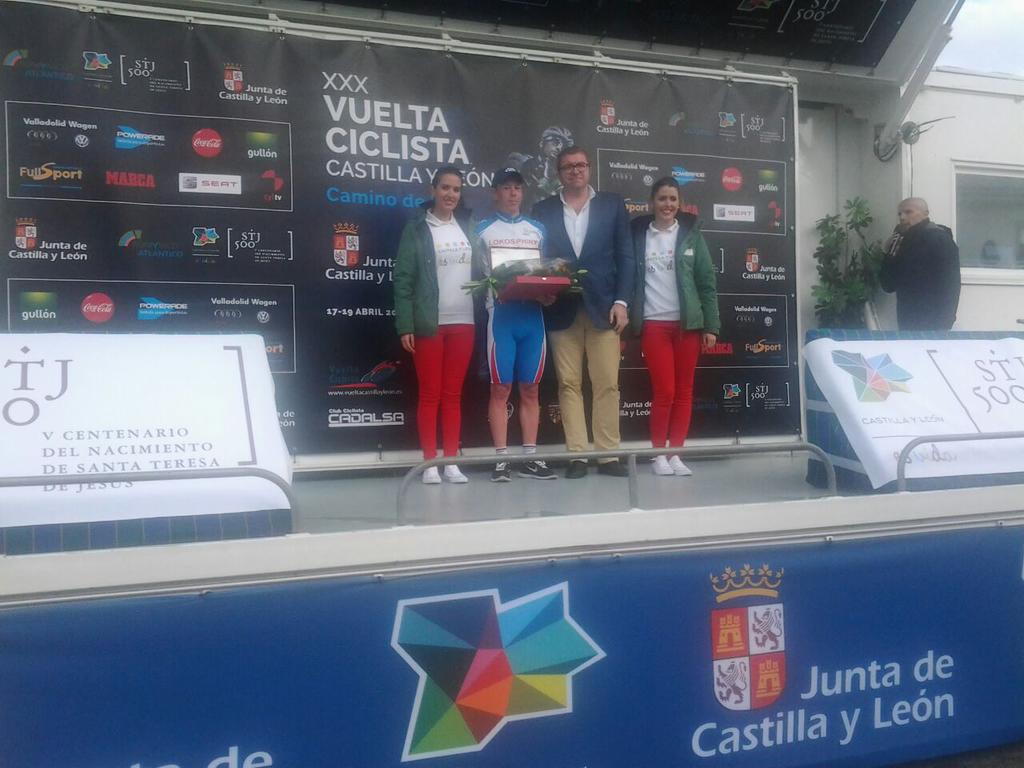 El Pelotón La "ruleta rusa" se impone en la etapa lusa de Castilla y León