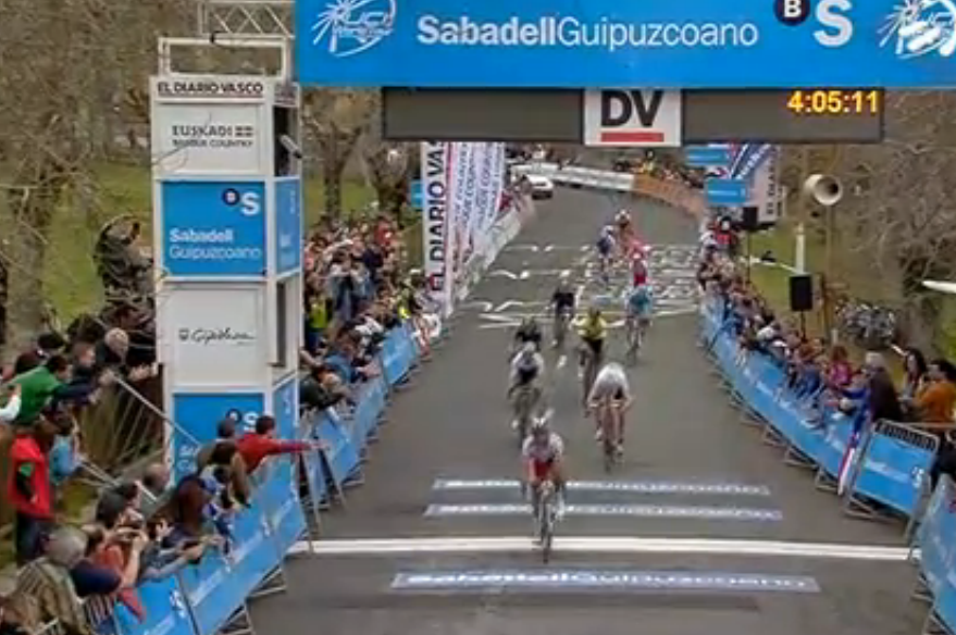 El Pelotón Purito se saca la espina de Arrate