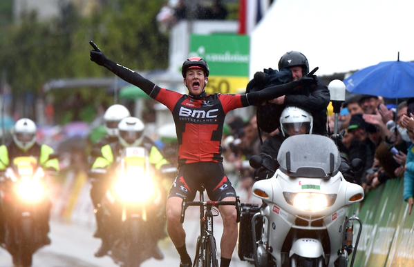 El Pelotón Küng remata la fuga