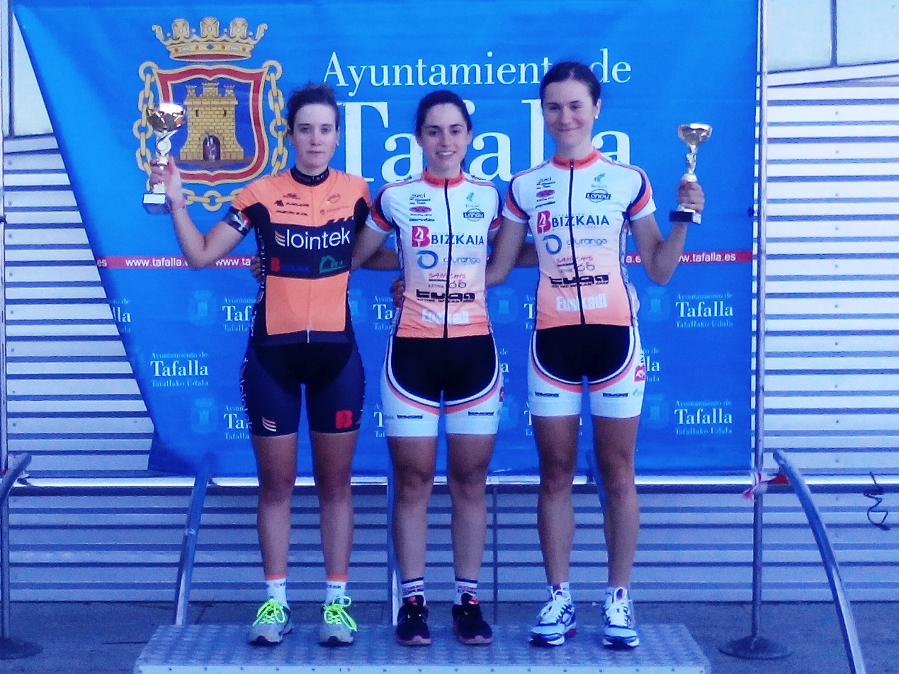El Pelotón Alicia González segunda en el Euskaldun tras Lourdes Oyarbide
