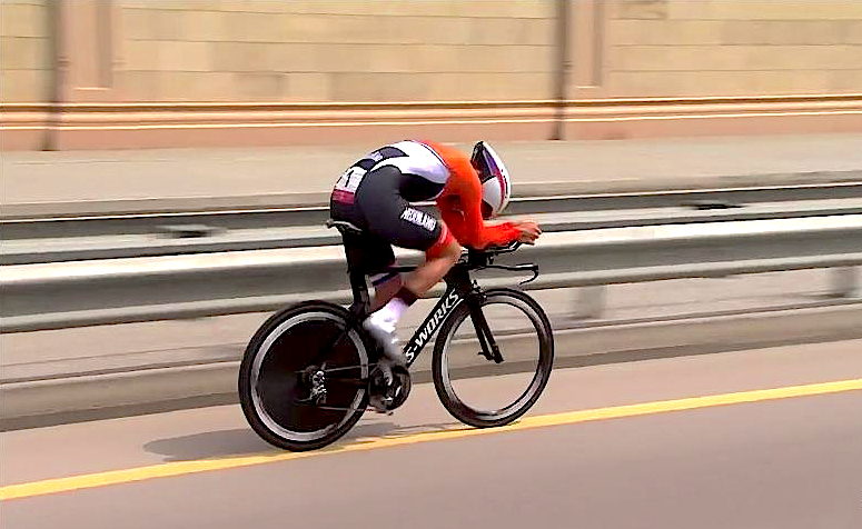 El Pelotón Ellen van Dijk recupera sensaciones y se lleva el oro de Bakú