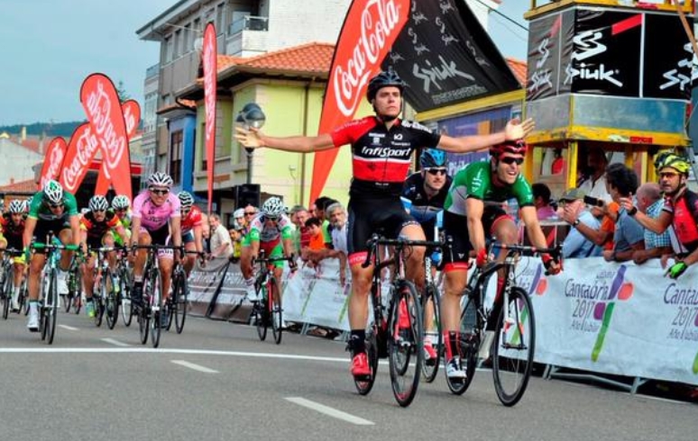 El Pelotón Fran Zurita se estrena en Renedo de Piélagos