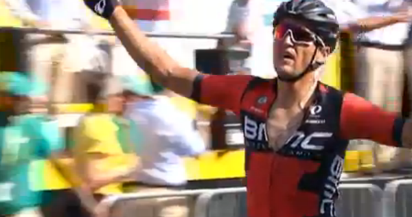 El Pelotón Van Avermaet conquista Rodez mientras que Sagan toma el relevo de Zabel El Pelotón Van Avermaet conquista Rodez mientras que Sagan toma el relevo de Zabel