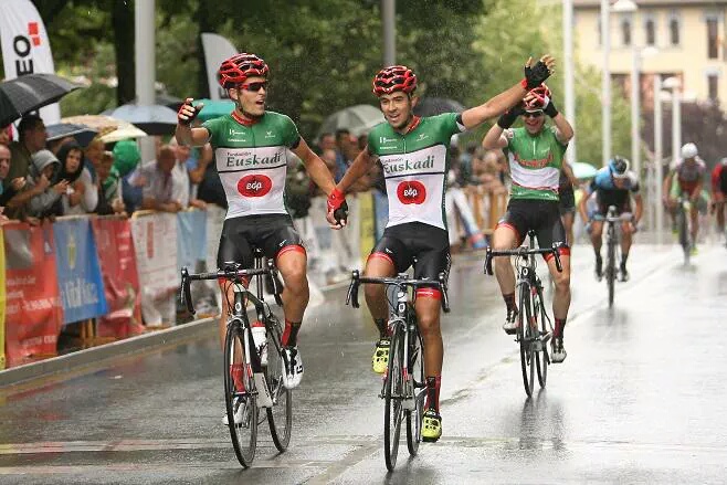El Pelotón Oñati y Zaldibia punto final en la temporada de Fundación Euskadi-EDP