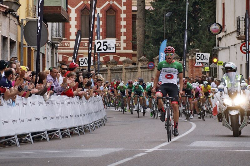 El Pelotón Gran temporada en 2015 del Fundación Euskadi-EDP