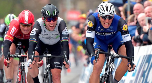 El Pelotón Poker Kittel vence en la Scheldeprijs