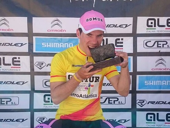 El Pelotón Resumen del fin de semana amateur: "Chava" Angulo vive un déjà vu en el Momparler