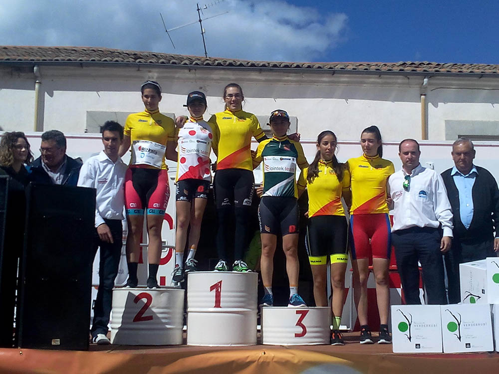 El Pelotón Verhoeven, Ferreres y Gil vencen en Fontiveros