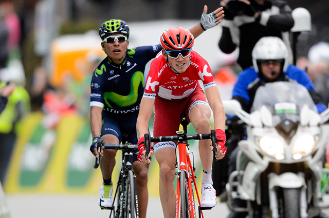 El Pelotón Quintana "roba" el triunfo a Zakarin