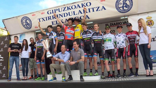 El Pelotón Irisarri vence en el festival final de Colpack en Bidasoa