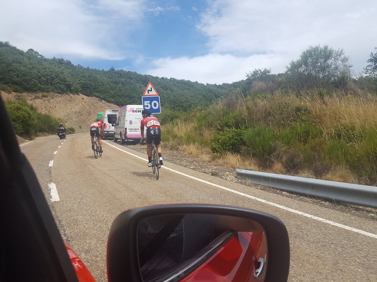 El Pelotón Seguros Bilbao e Infisport se escapan. Adiós a dos grandes