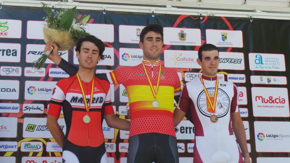 Bouzas campeón de España CRI sub23 en Cocentaina (Fuente: ciclismo.as.com)