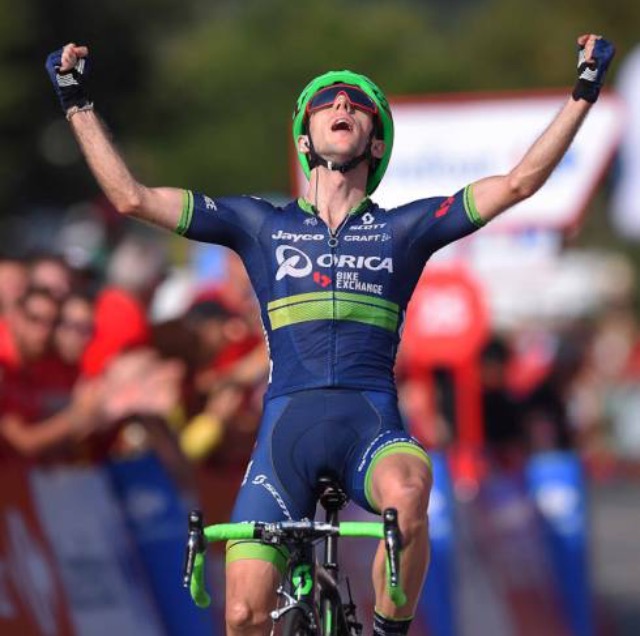El Pelotón Simon Yates consigue una etapa con sabor a clásica