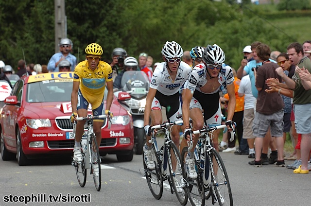 El apellido Schleck va estrechamente ligado al de Contador. Menudos duelos tuvieron en las montañas francesas. © Stephill