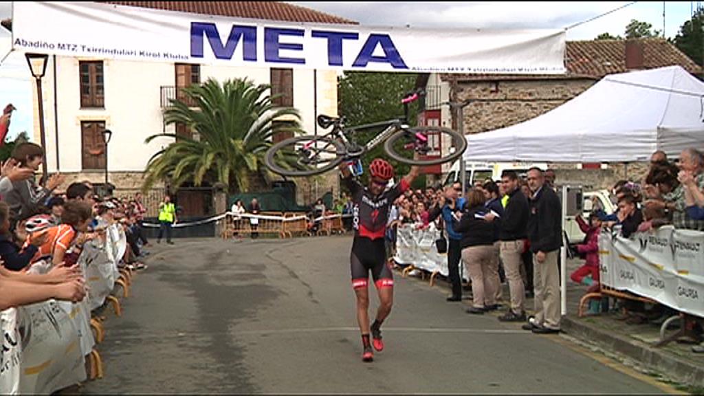 El Pelotón Resumen del fin de semana de ciclocrós: Esteban y Odriozola dejan su sello en Abadiño