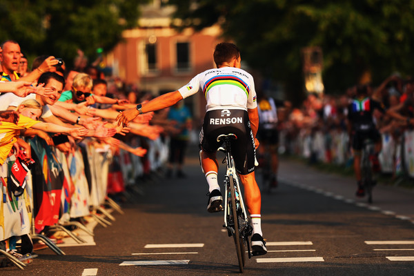 El Pelotón La decadencia del Tigre del Báltico