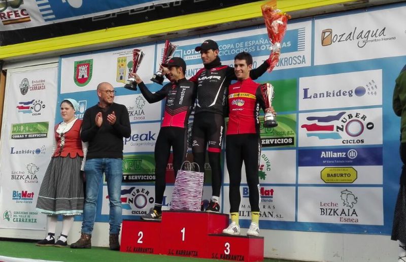 Podio élite/sub-23 masculino en Karrantza. Foto © MMR-Spiuk