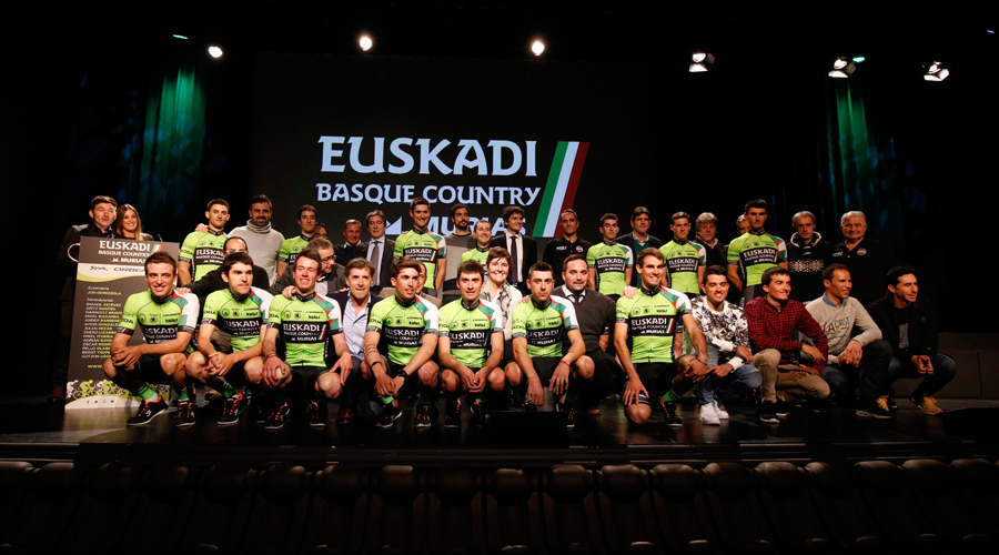 El Pelotón Euskadi Basque Country - Murias Taldea se presenta en sociedad El Pelotón Euskadi Basque Country - Murias Taldea se presenta en sociedad