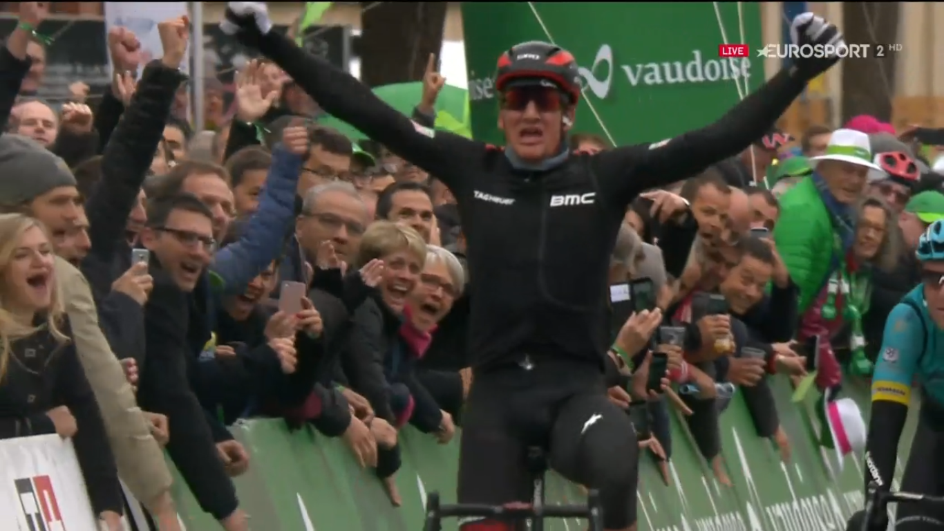 El Pelotón Küng es el más fuerte de la fuga en Bulle