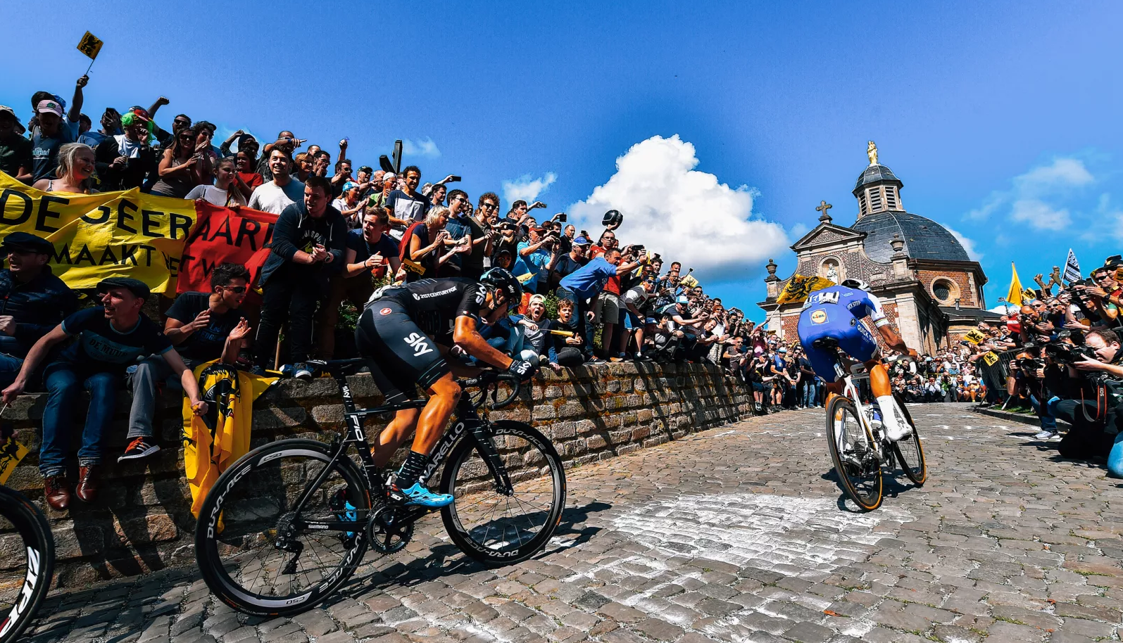 El Kapelmuur volvió al Tour de Flandes tras cinco años de ausencia, y resultó decisivo en el resultado final. © Tim de Waele
