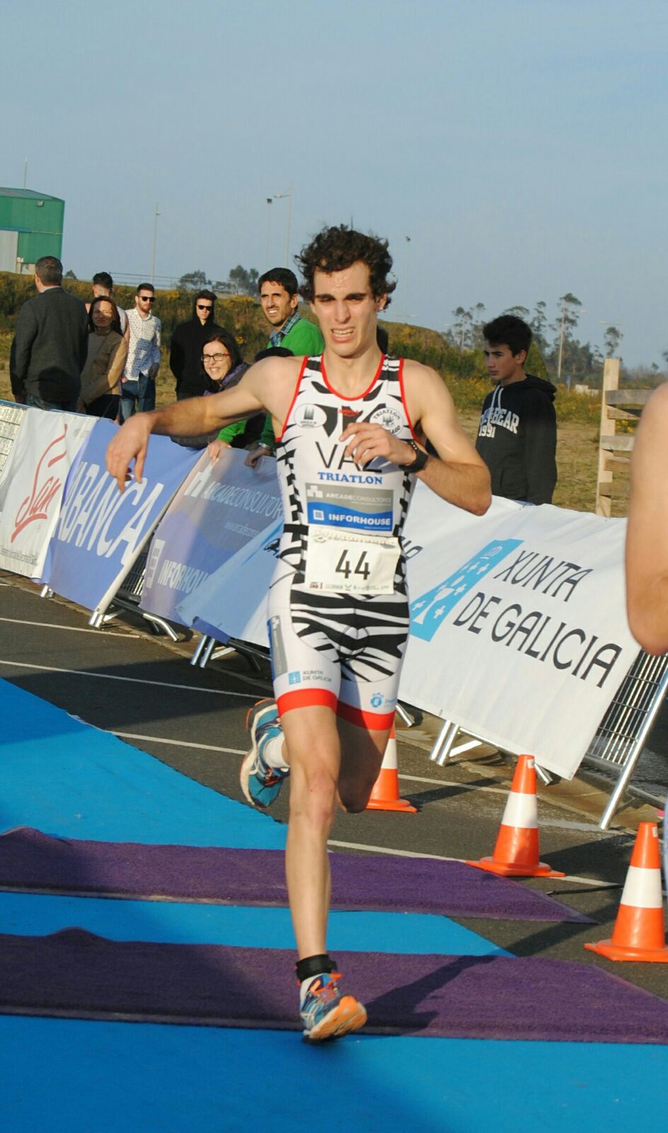 miguel gonzalez rias baixas