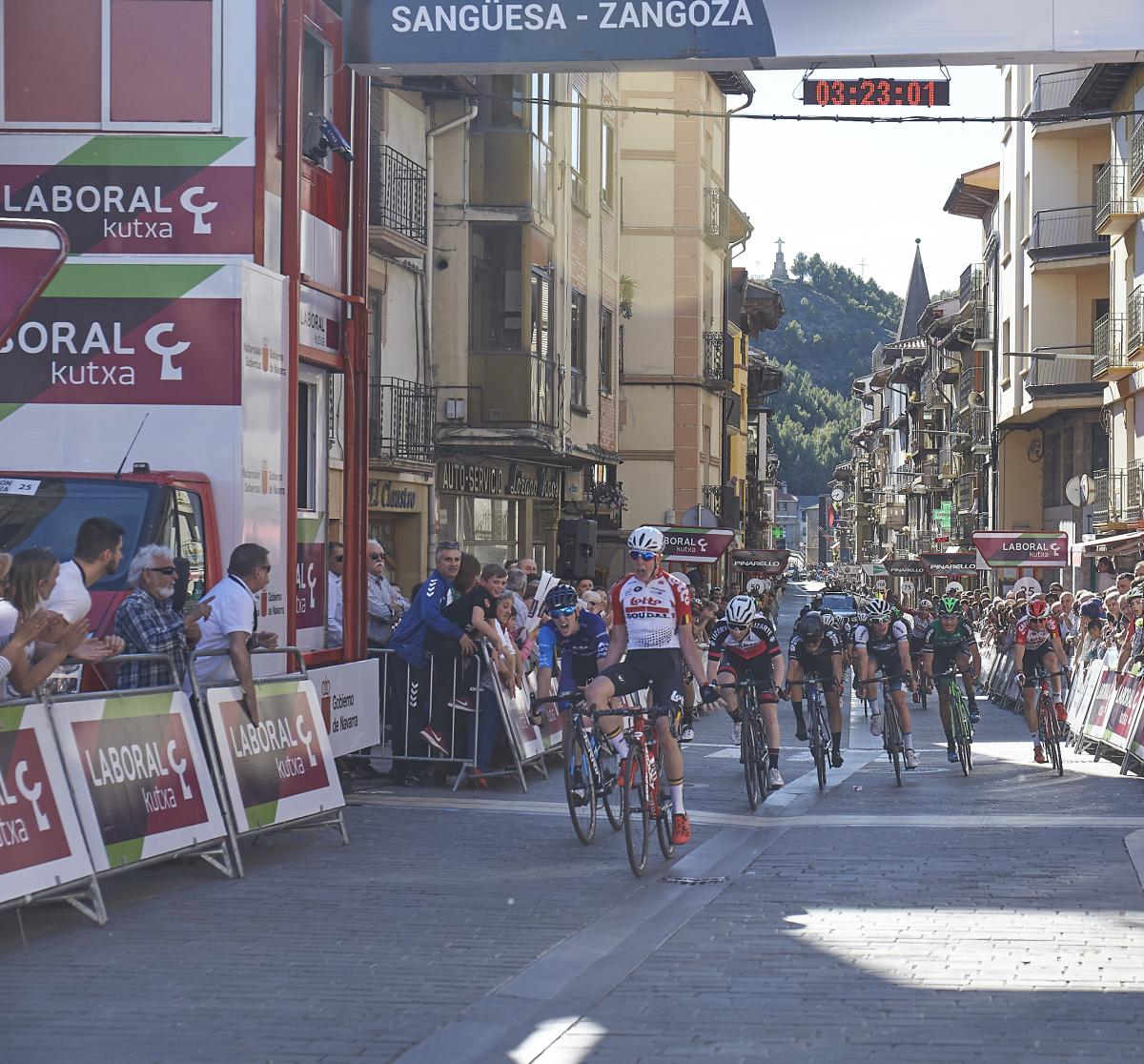 El Pelotón Maxim Van Gils le da la segunda al Lotto Soudal U23 en Navarra