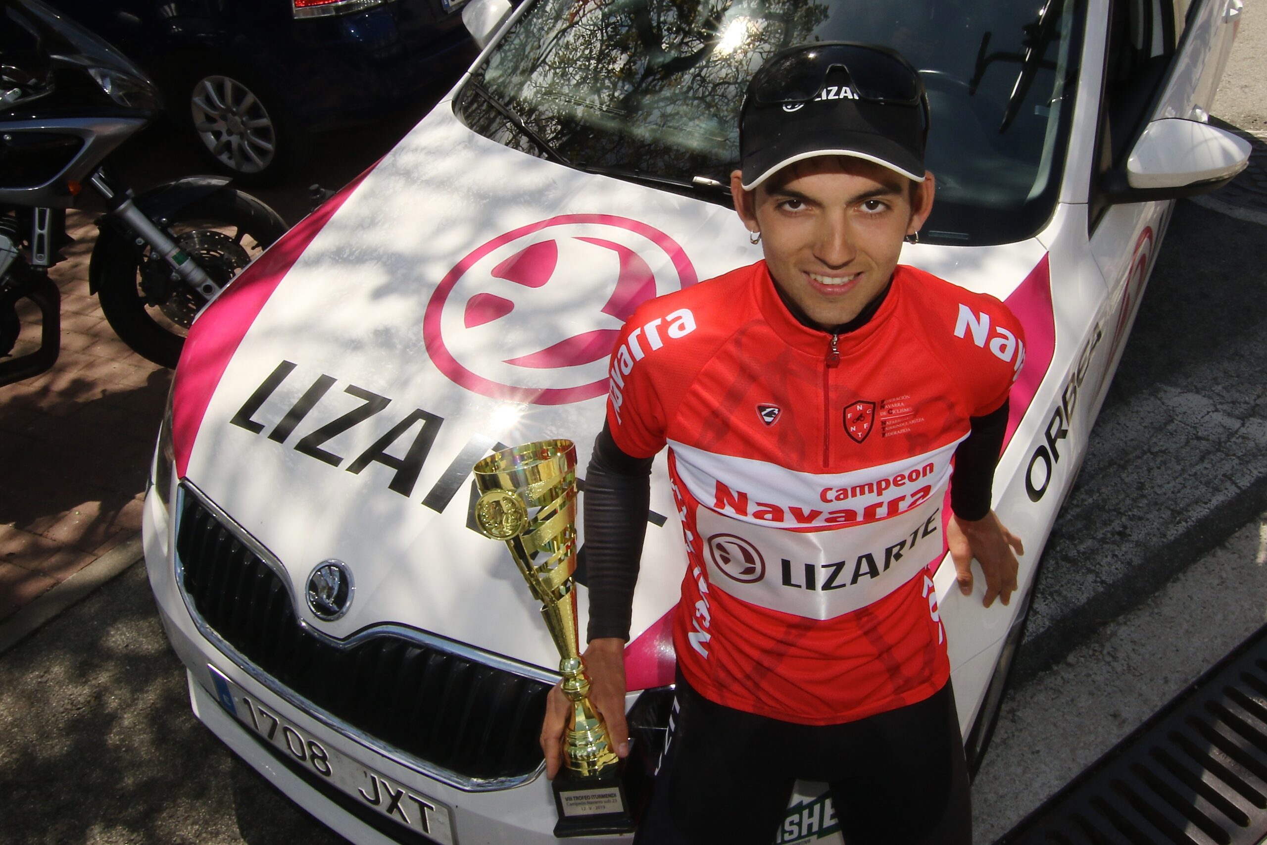 Miguel Muijka Equipo Lizarte Campeón de Navarra