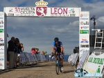 El Pelotón Galería de fotos de la cuarta etapa de la XXX Vuelta a León: Molinaseca - Andarraso