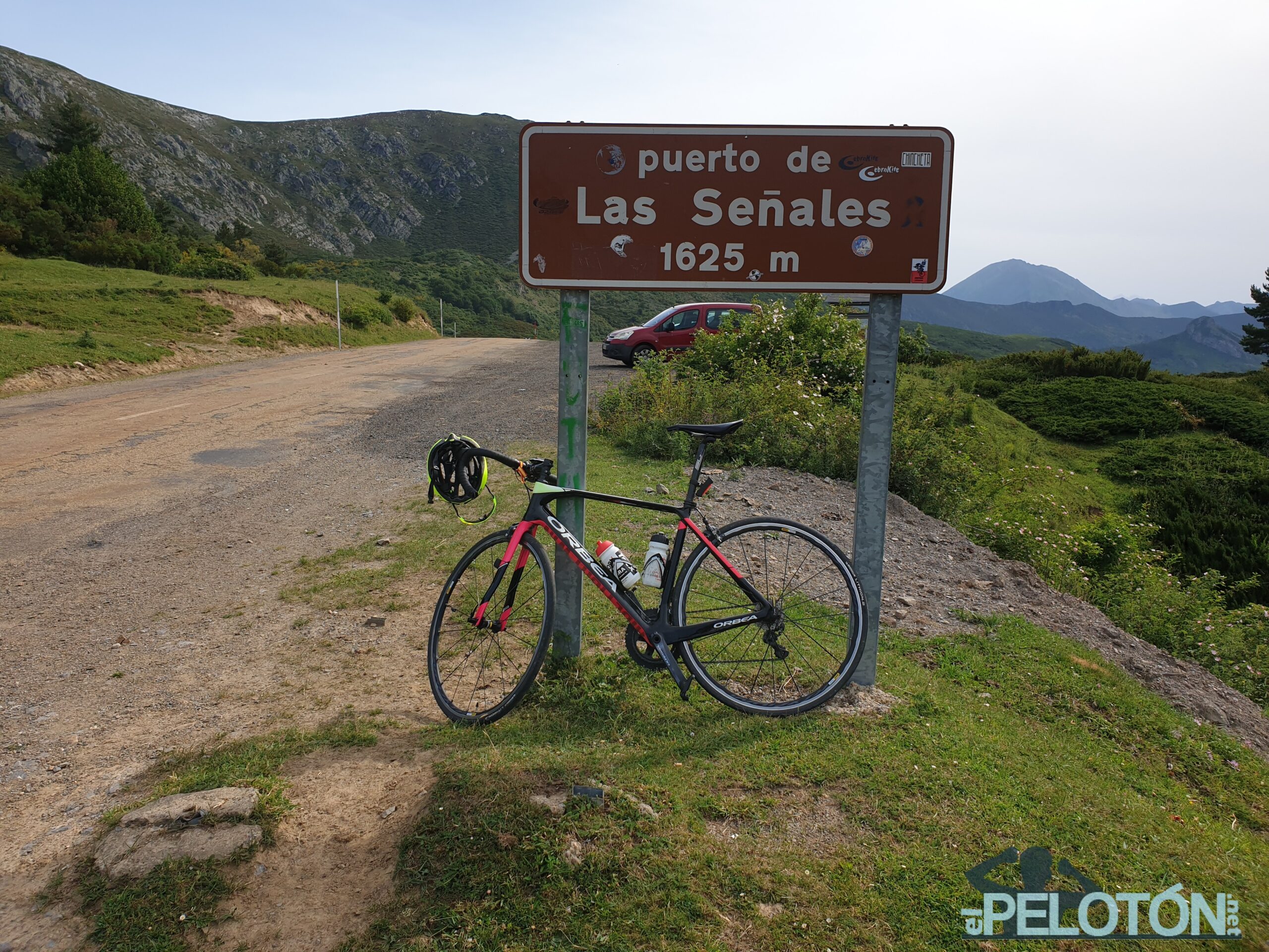 El Pelotón Los Puertos de la XXX Vuelta a León