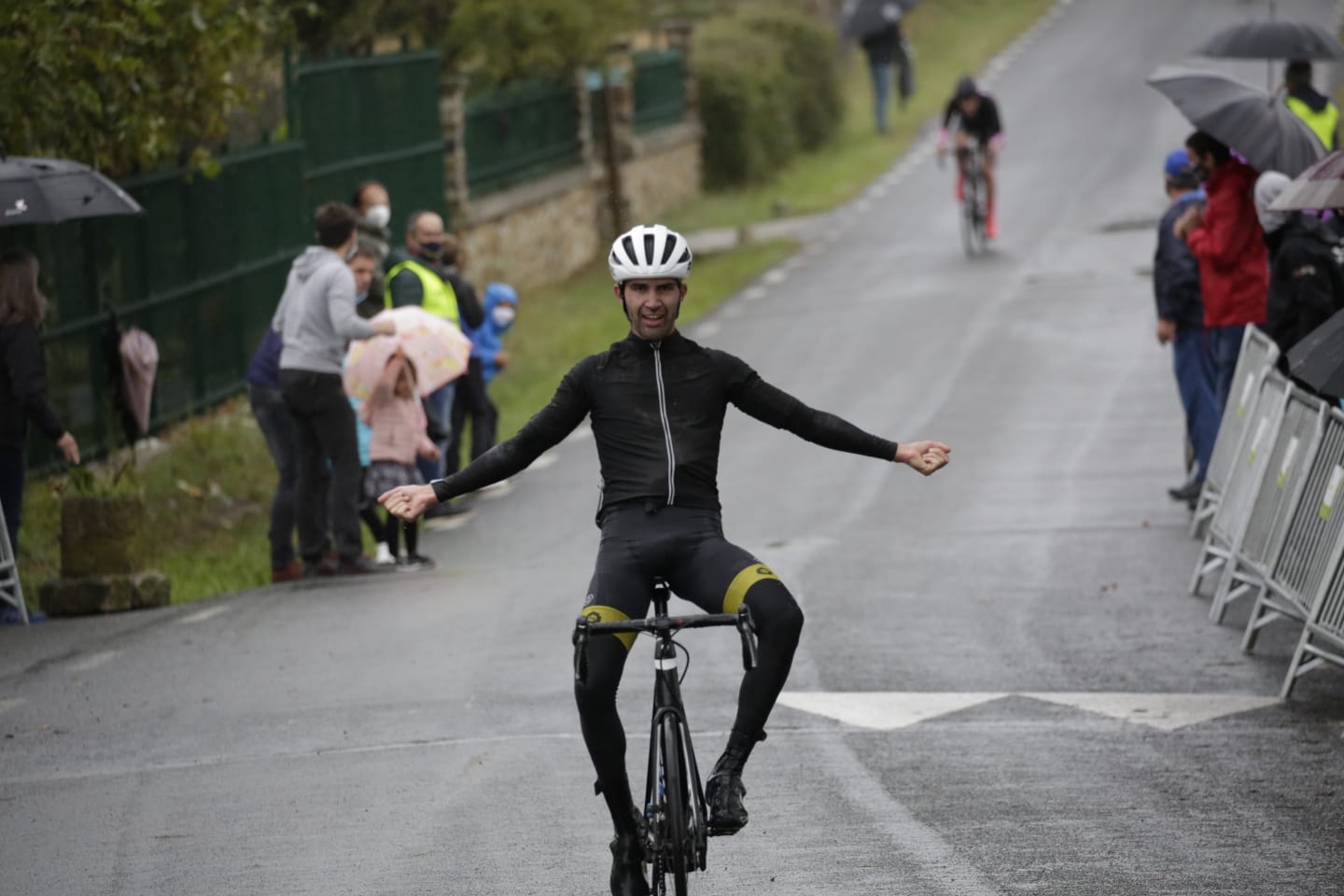 El Pelotón Julen Latorre (Aiarabike) impone su fuerza en Lazkao