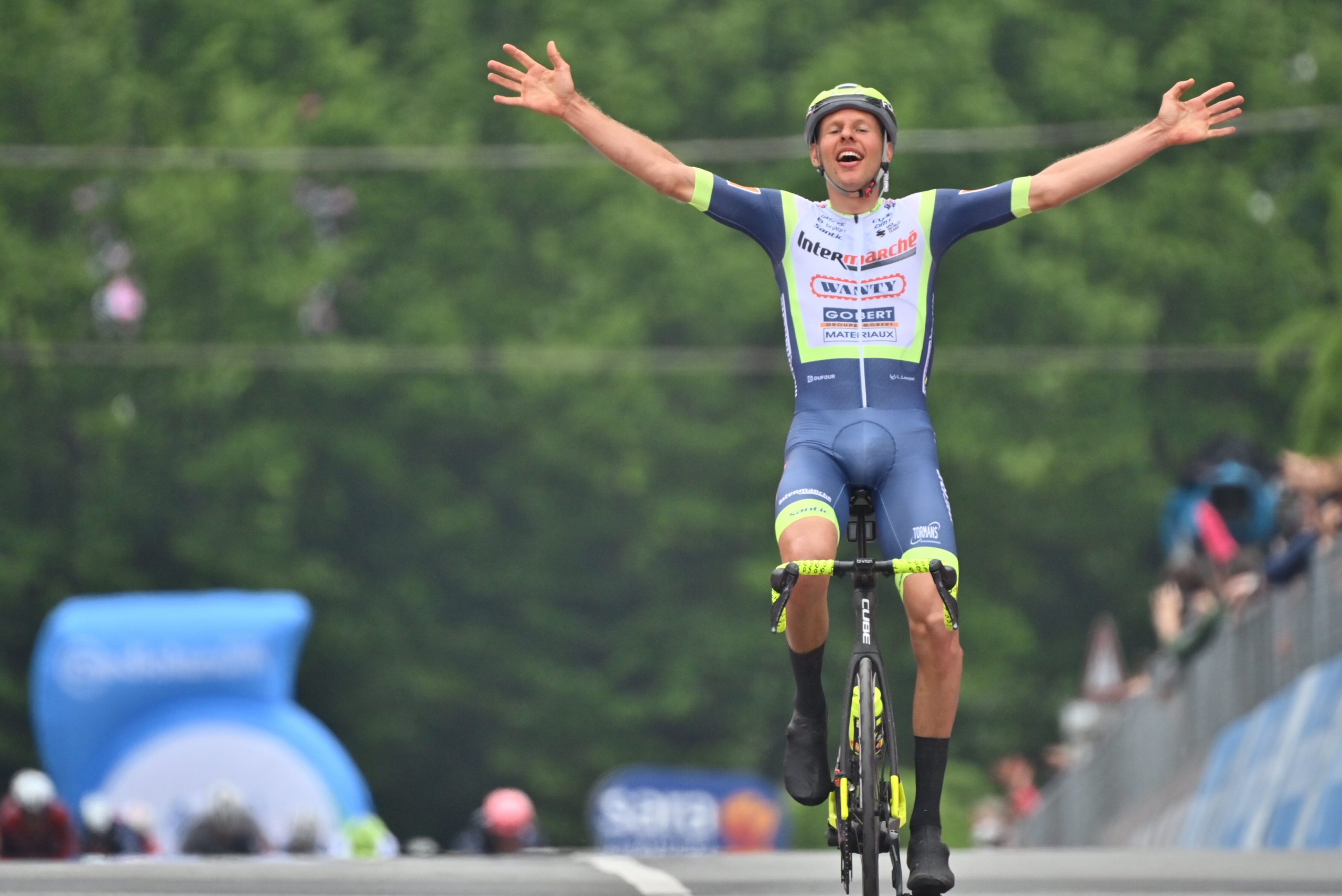 Taco van der Horn vence en Canale