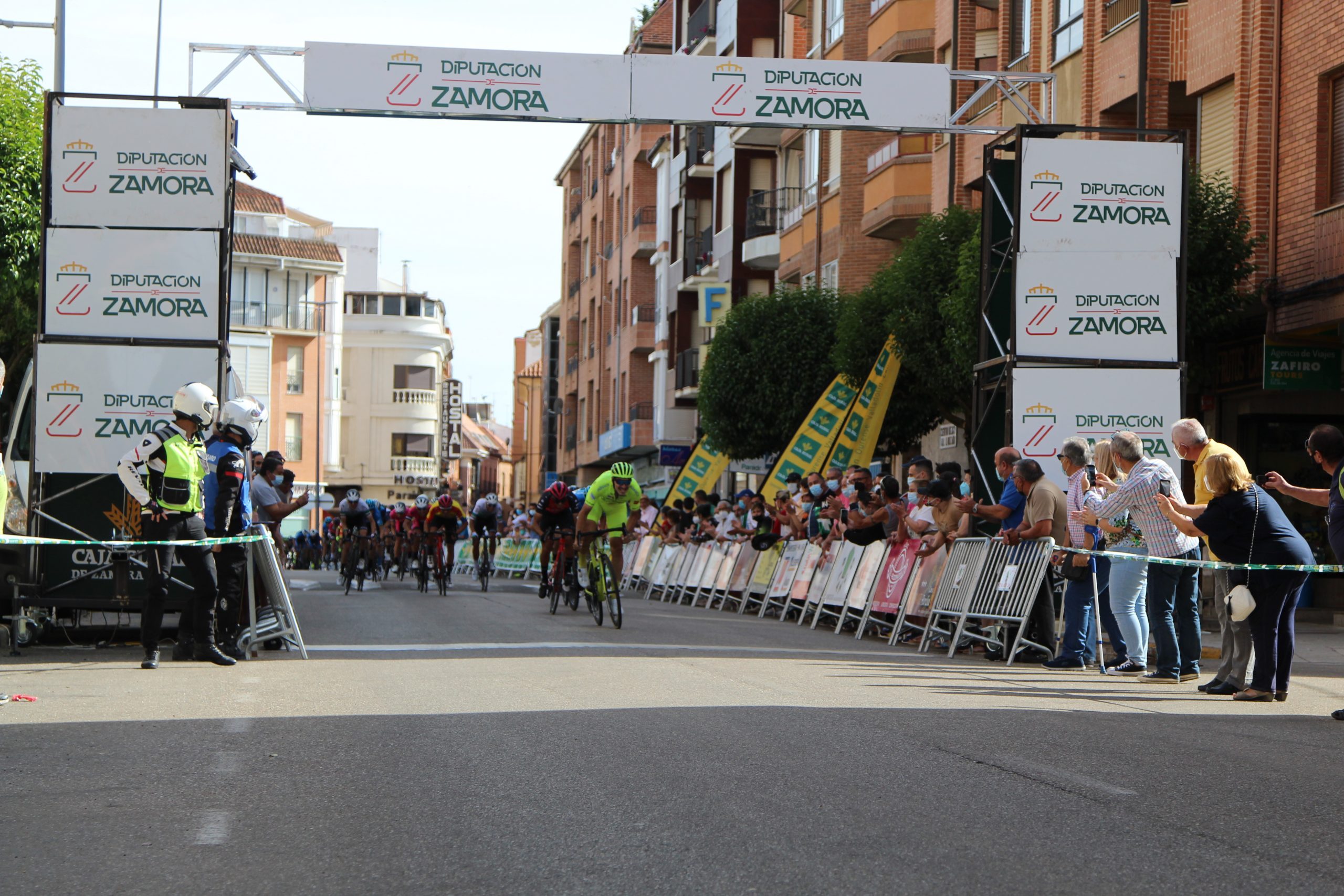 El Pelotón Resumen de la segunda etapa de la Vuelta a Zamora 2021 Imágenes de la segunda etapa de la Vuelta a Zamora