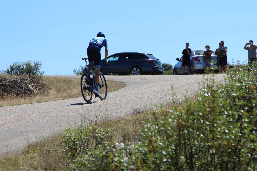 Resumen de la tercera etapa de la Vuelta a Zamora 2021 Imágenes de la tercera etapa de la Vuelta a Zamora 2021 (Fuente: Álvaro García y Fabio López-CDC Zamora-Ciclismo El Pelotón)