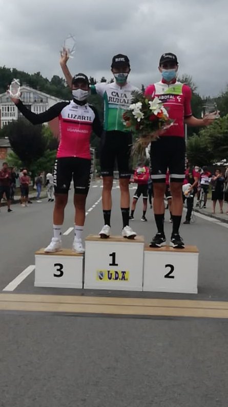 Calum Johnston quedó en lo más alto del podium del Euskal Bailarak Kriteriuma