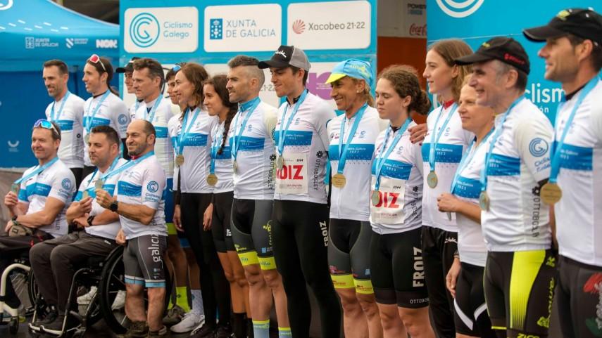 Imagen del podium con los triunfadores autonómicos del Campeonato de Galicia CRI 2022 celebrado en As Pontes