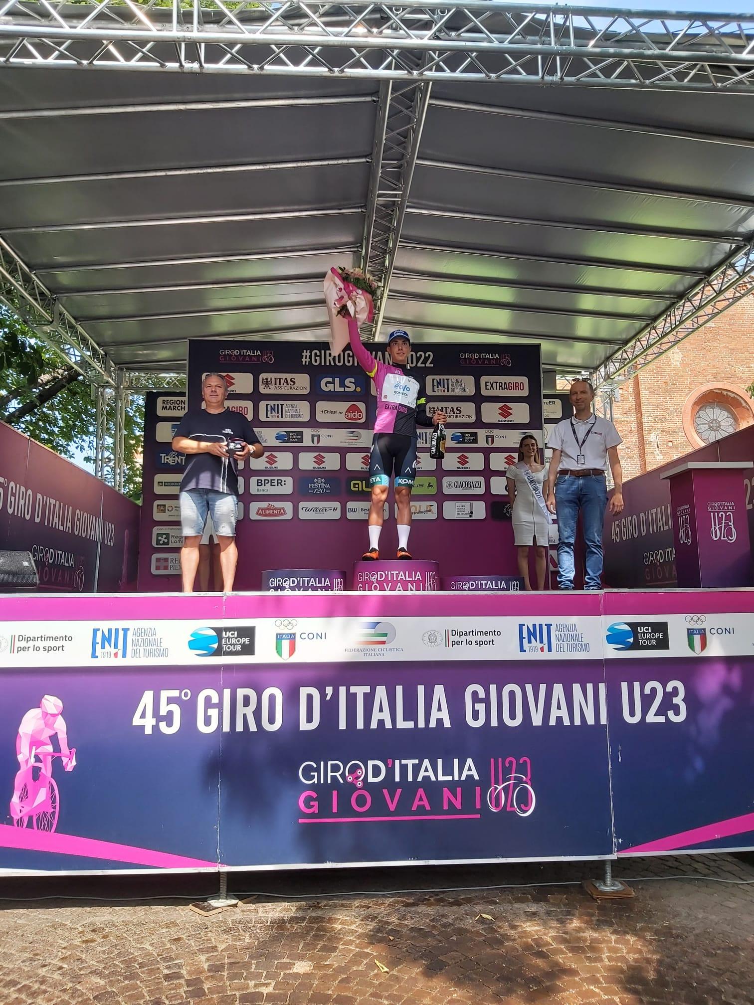 Giro Baby. Tres españoles entre los 25 primeros y Pinganzoli (Eolo) Primer italiano