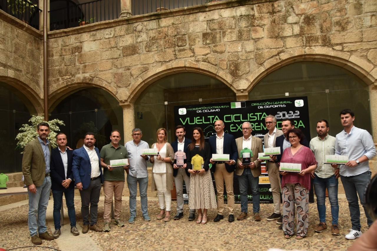 Presentación Vuelta Extremadura 2022