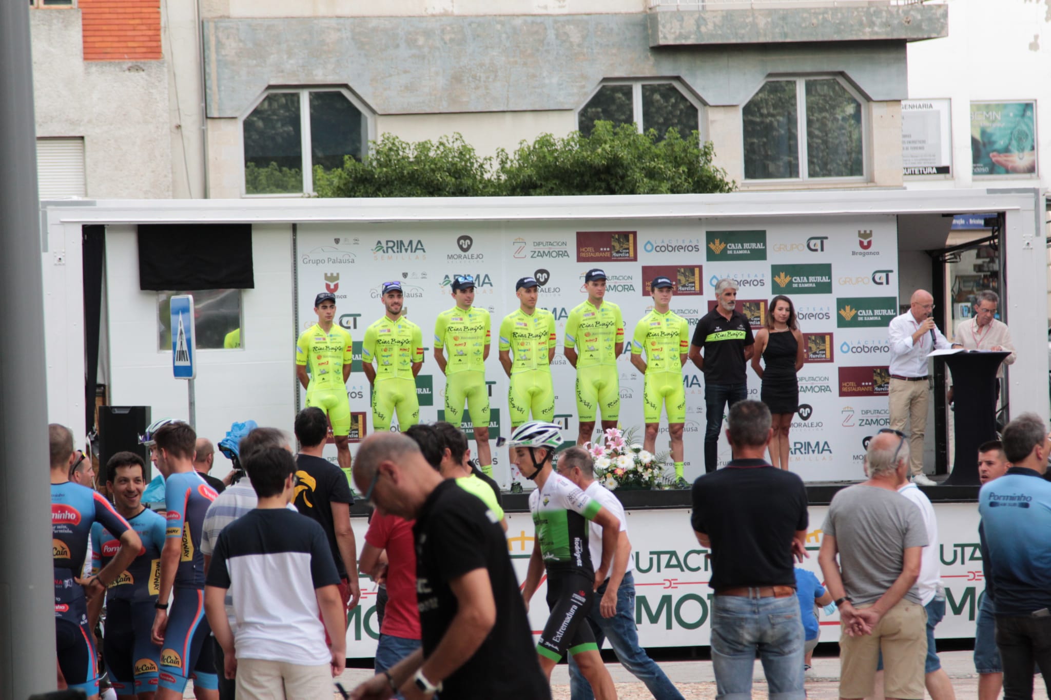 Imagen de la presentación de la Vuelta Ciclista a Zamora celebrada en Bragança (Foto: Vuelta a Zamora)