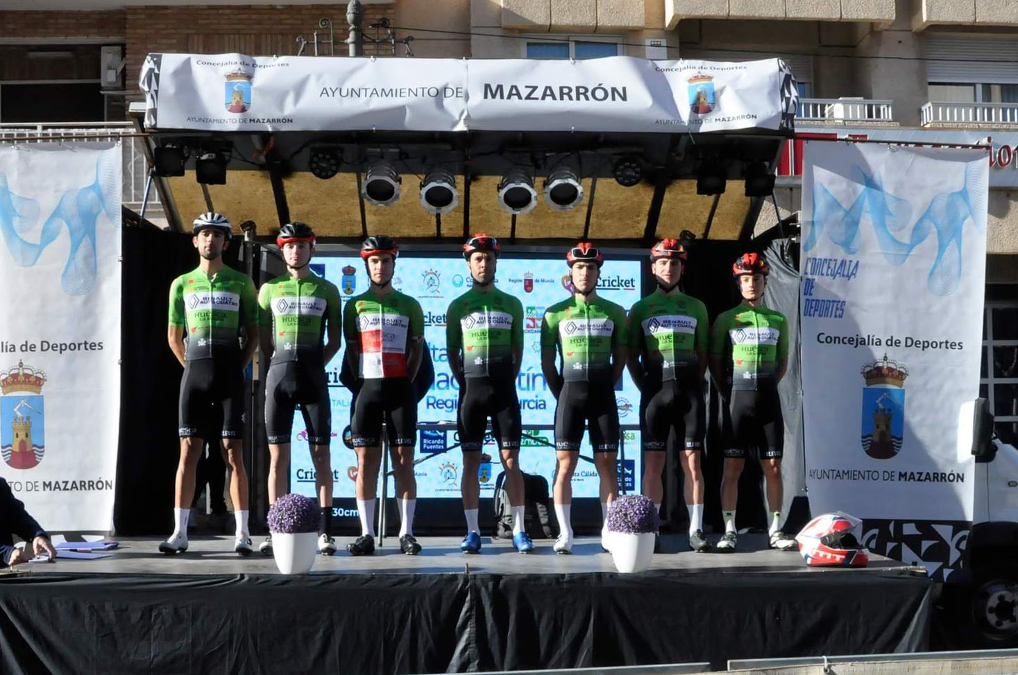 huesca la magia renault guadalentín