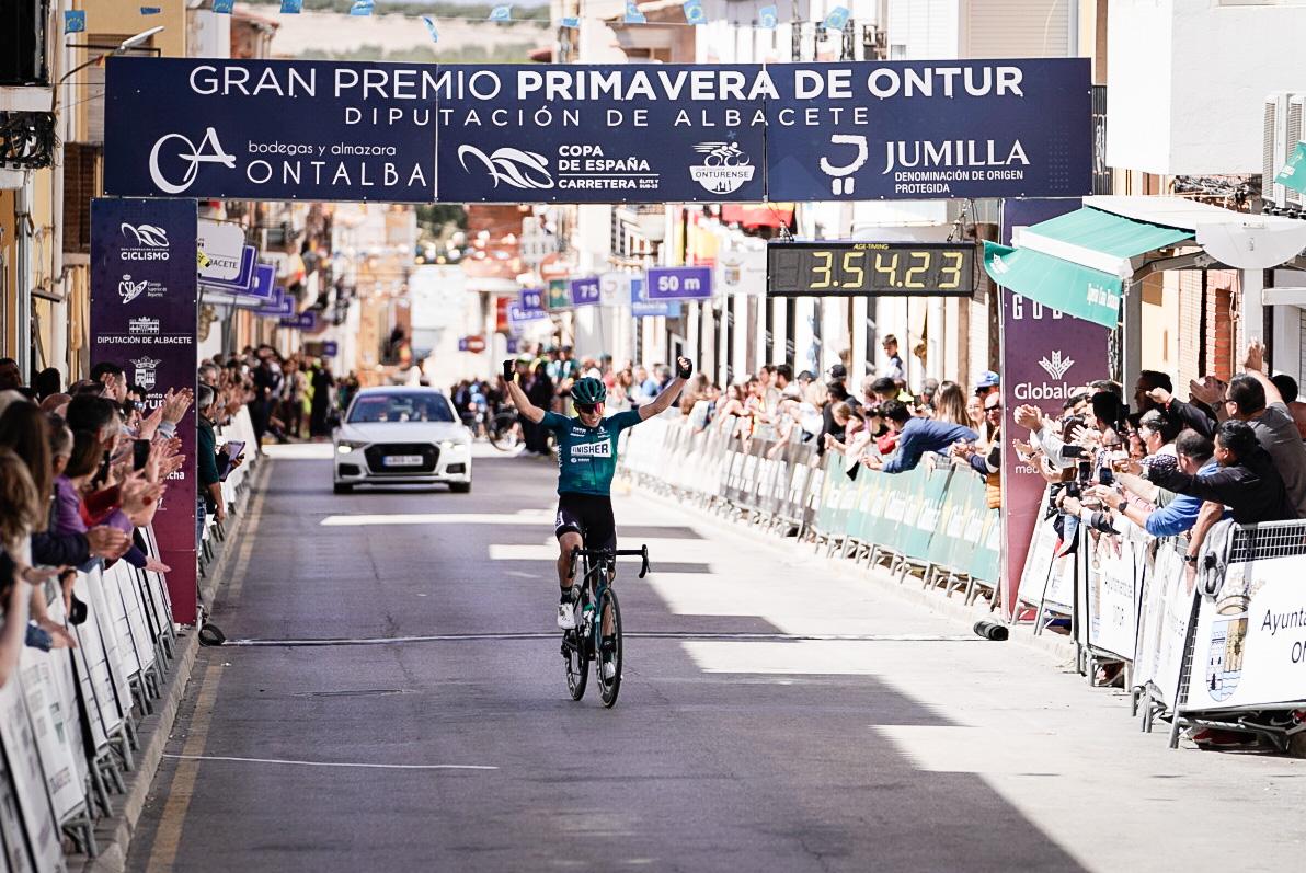 Uriarte, del Finisher, triunfador en Ontur