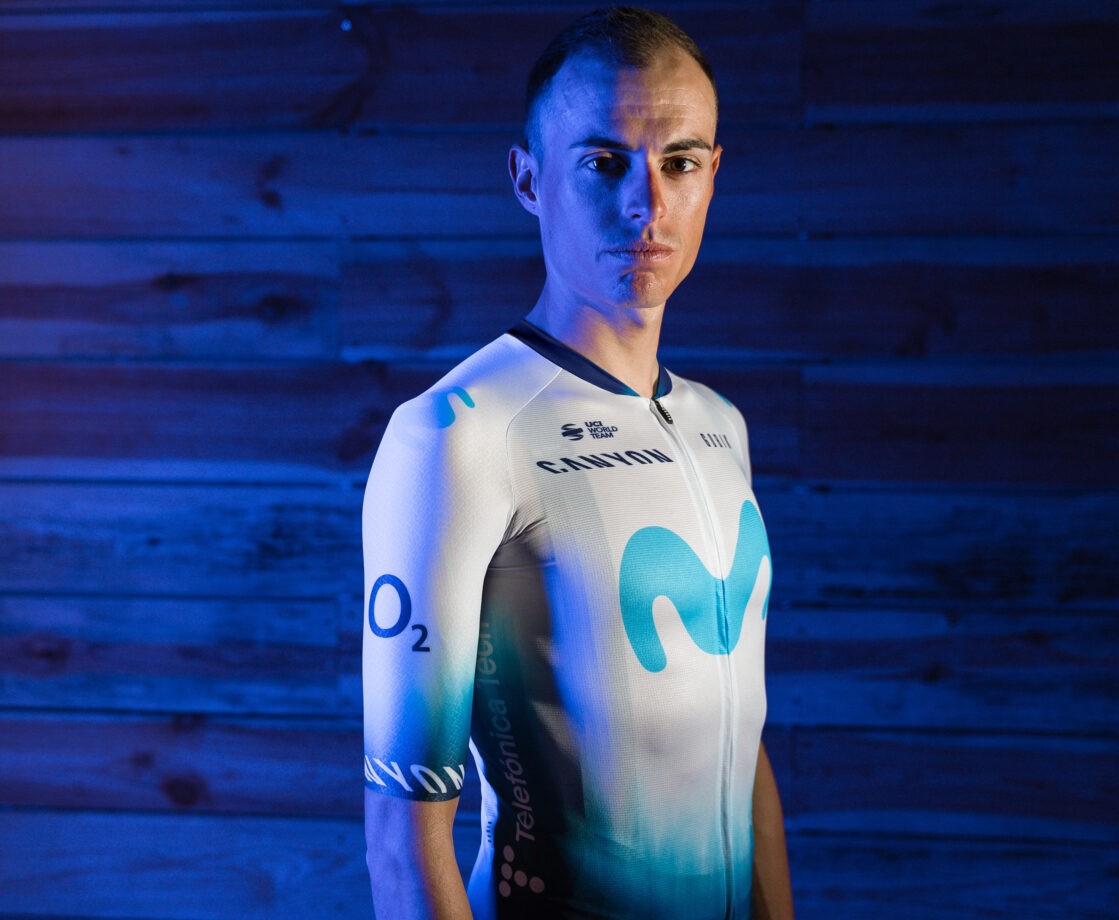 Movistar Team, Gobik y Telefónica presentan su equipación "Iceberg"