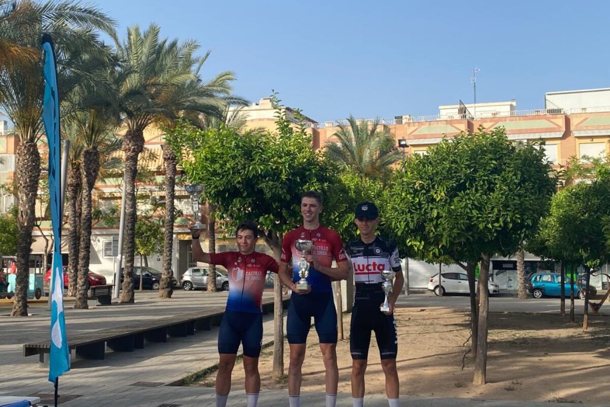 Pódium del Critérium de Sant Vicent del Raspeig.