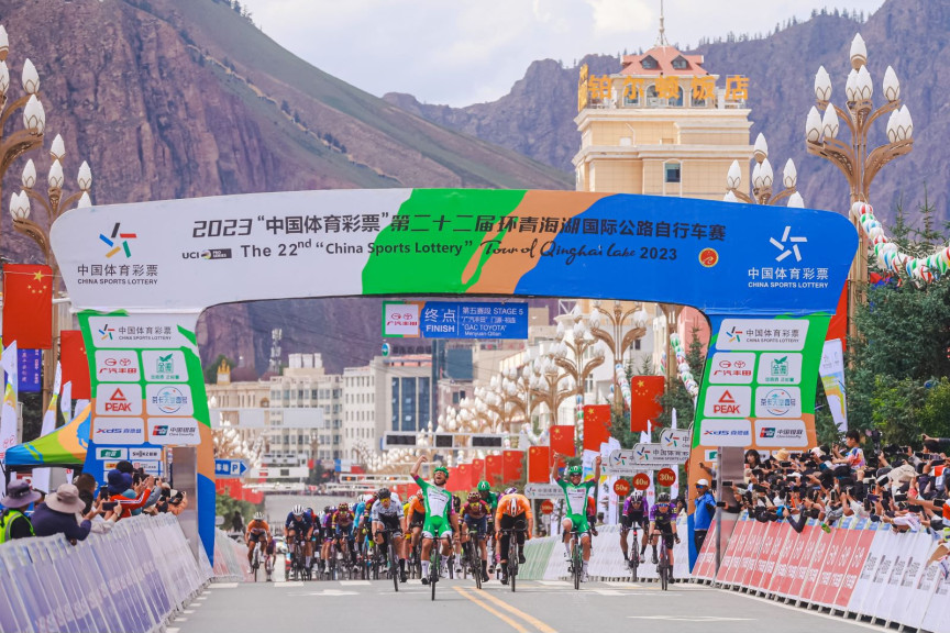 Quinghai Lake Andoni López