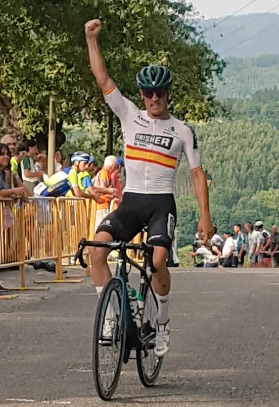 Unai Aznar vence San Roman Saria de Muxika
