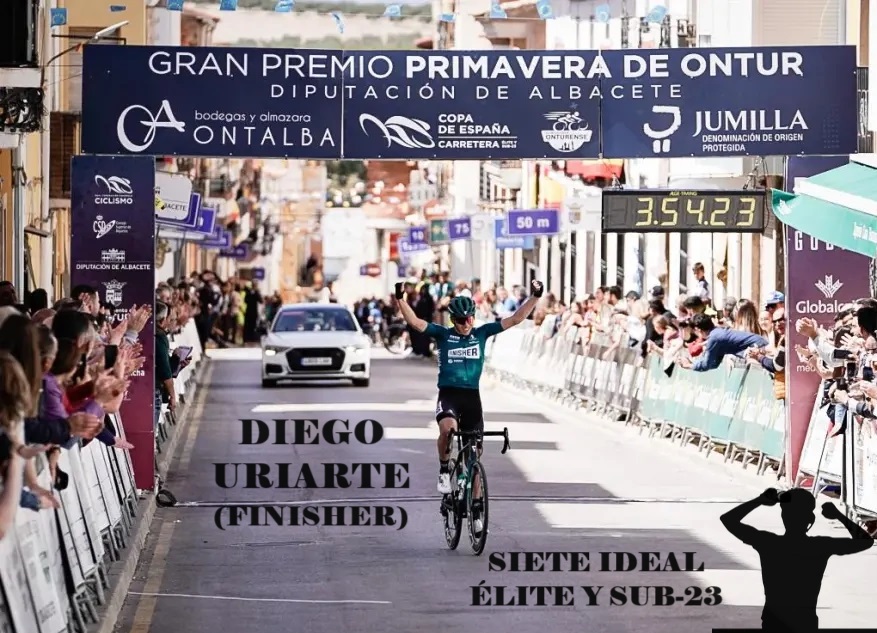 Diego Uriarte ganando el Premio Primavera de Ontur