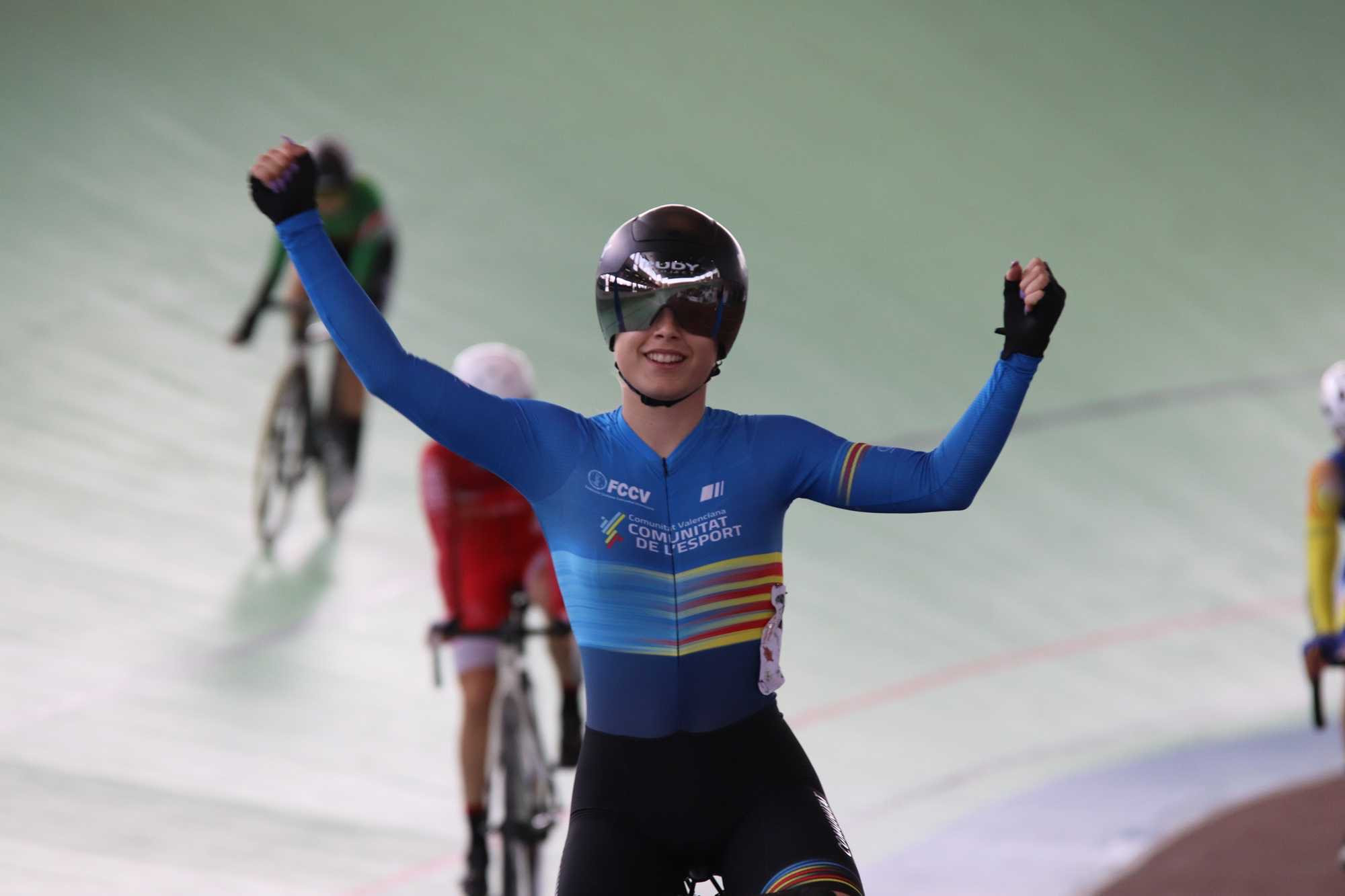 Valverde Team-Ricardo Fuentes femenino