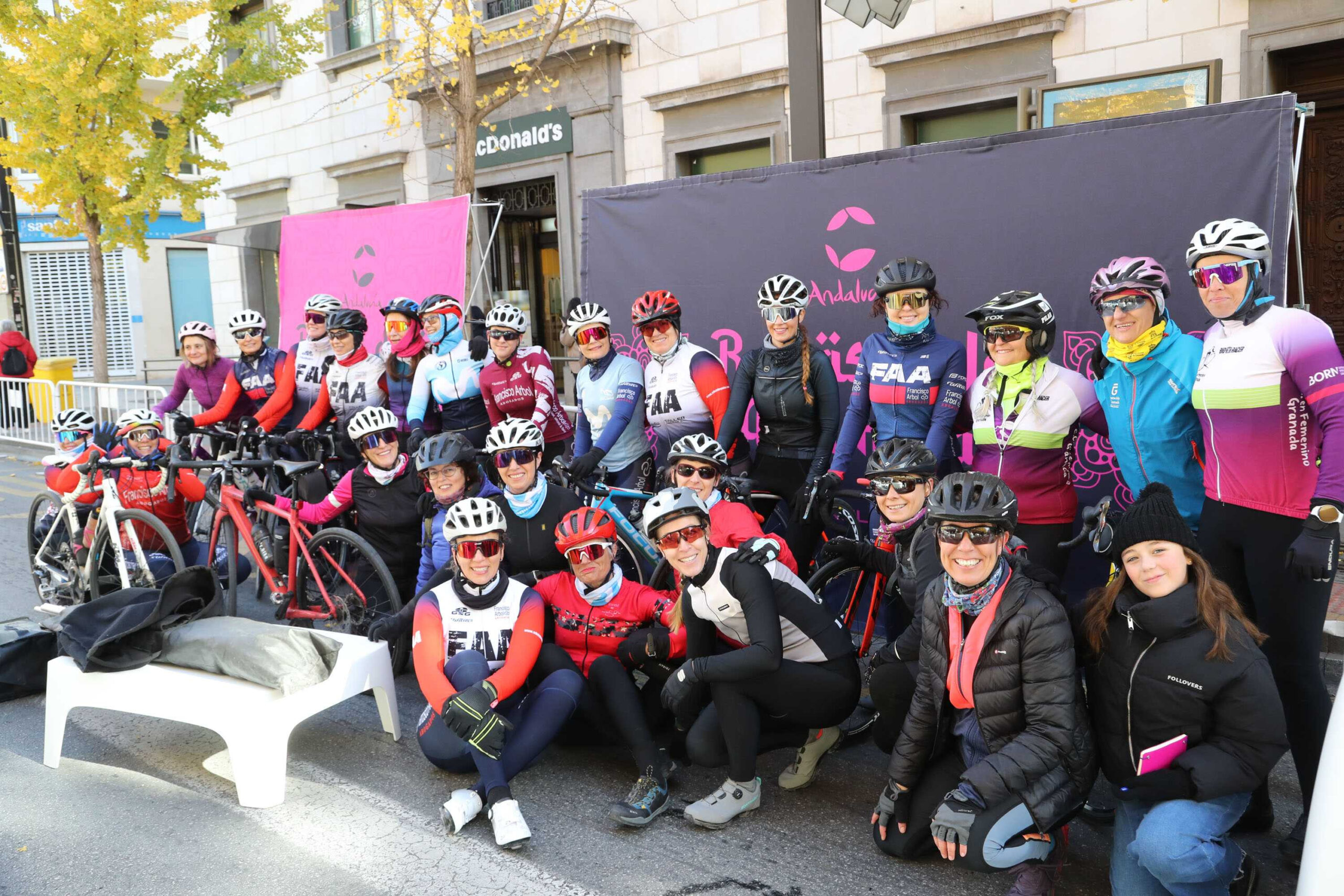 Women In Bike Criterium de la Alhambra