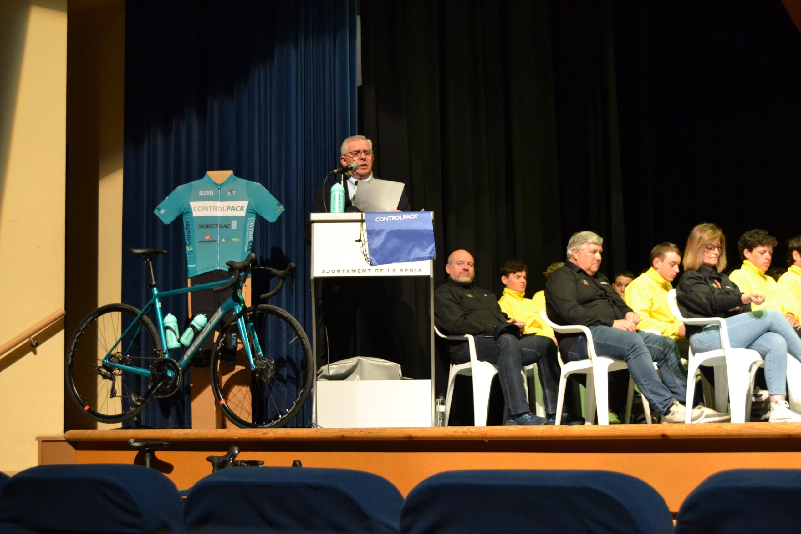 El Pelotón El Controlpack presenta su proyecto para 2024 en La Sénia El Controlpack presenta su proyecto para 2024 en La Sénia