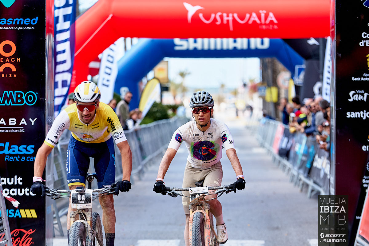 Solvencia y regularidad de Felipe Orts (La Vila Joiosa - Néteo) para conseguir la sexta posición en la Vuelta a Ibiza